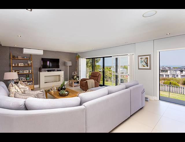 5 BEDROOM HOUSE FOR SALE IN ATLANTIC BEACH GOLF ESTATE